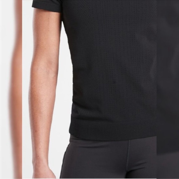 Athleta In Motion Seamless Top Workout Athletic Active Gym Tee Black SZ XS NWT - Picture 2 of 14